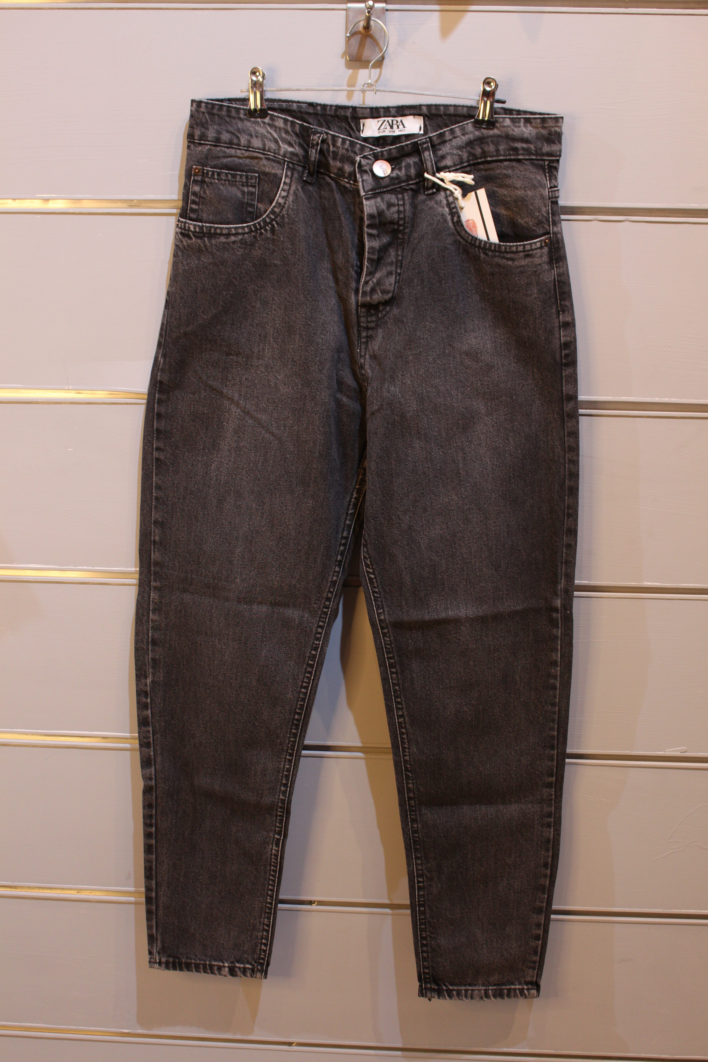 شلوار جین مام‌فیت دودی مردانه