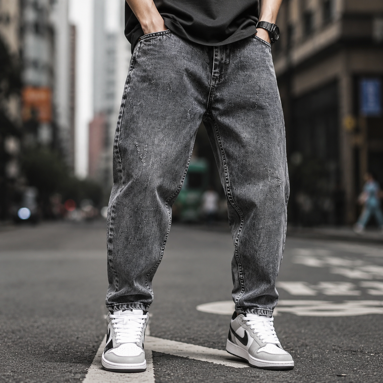 شلوار جین مردانه مام‌فیت ابروبادی اسیدشور زاپ‌دار مدل Bronivan Acid Wash