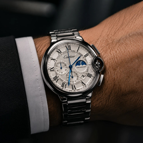 ساعت کارتیه بالون بلو کرنوگراف مدل مونفیس (Moonphase) صفحه نقرهای موتور ژاپنی