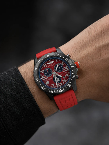 ساعت مچی مردانه بریتلینگ Breitling مدل Endurance Pro رنگ قرمز