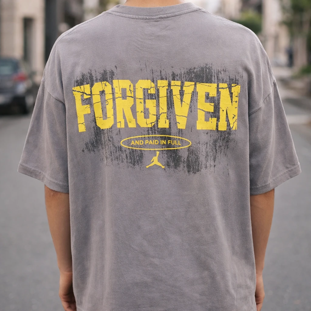 تی شرت مردانه باکسی پشت چاپ گرم بالا ماکان مدل FORGIVEN خاکستری