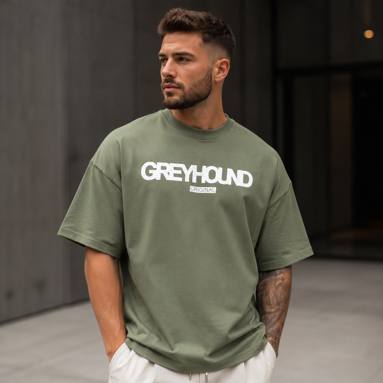 تیشرت مردانه لش باکسی سبز زیتونی جلو چاپ | طرح GREYHOUND ORIGINAL| استایل خیابانی مدرن