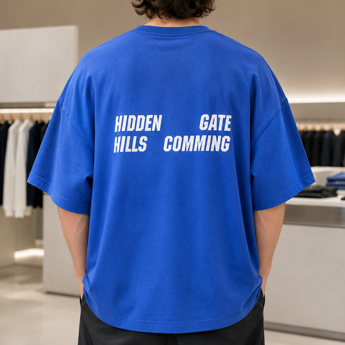 تیشرت مردانه باکسی (Oversized) پشت چاپدار | رنگ آبی کاربنی | Royal Blue Oversized Street-Style Graphic Tee