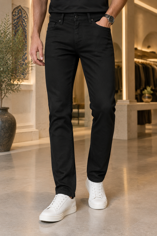شلوار جین مردانه راسته مشکی مات پنبه کش | Men’s Solid Jet Black Straight Jeans