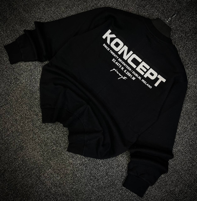 دورس یقه گرد مشکی با چاپ پشت طرح KONCEPT حامو رنگ مشکی | Hamo Minimalist Crewneck