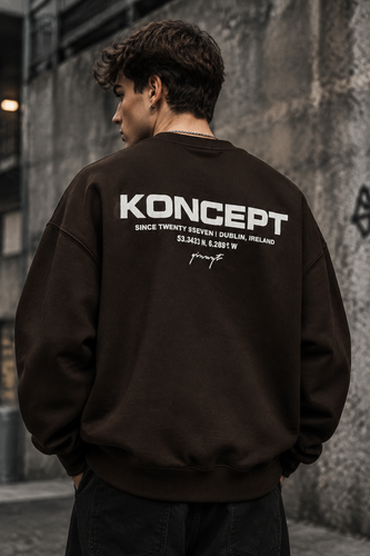 دورس یقه گرد مشکی با چاپ پشت طرح KONCEPT حامو رنگ قهوه ای موکا | Hamo Minimalist Crewneck