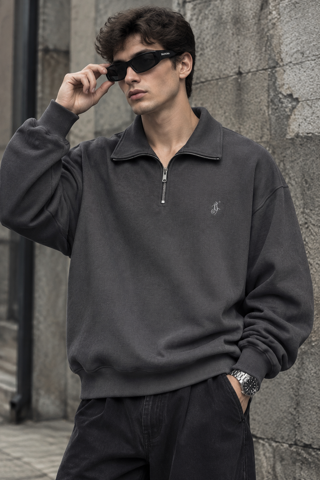 دورس اولد مانی ماندانا نیم زیپ مردانه رنگ خاکستری تیره حامو ور | Hamo Cream Half-Zip Sweatshirt