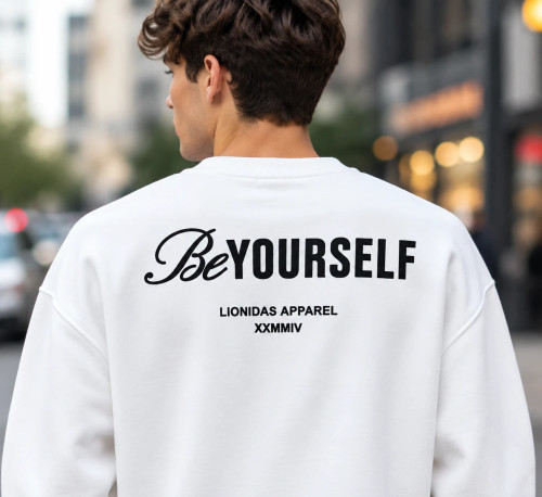 دورس مردانه یقه گرد سه نخ سفید طرح تایپوگرافی حامو ور پشت چاپ LIONIDAS | Hamo Urban Crewneck
