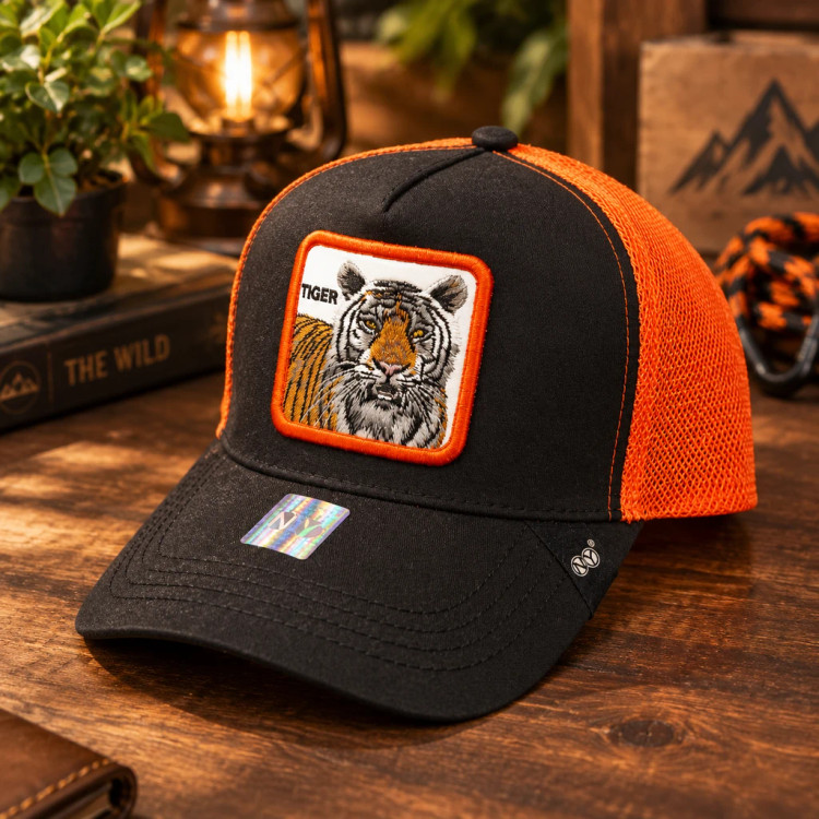 کلاه کپ پشت توری نارنجی نقاب خمیده | Curved Brim Trucker Cap